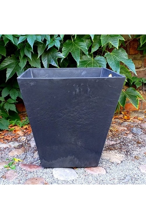 Donica ArtStone kwadratowa czarna Ella 9708 - 40x40x40 cm - doniczki-poznan.pl