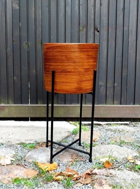 Doniczka ze stojakiem walec w kolorze drewna