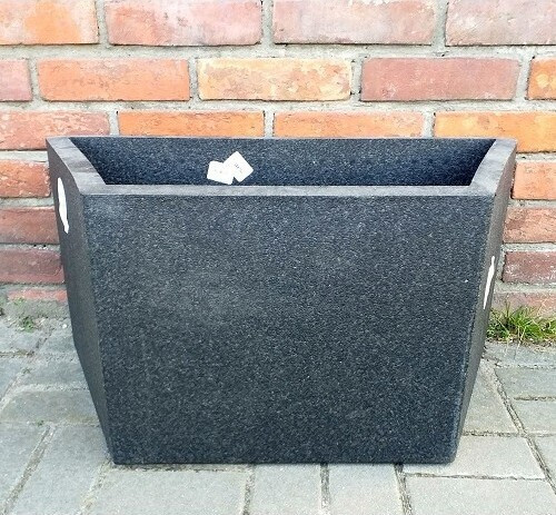 Ciepła donica z polipropylenu czarna skrzynia trapez