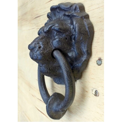 Kołatka żeliwna Lew