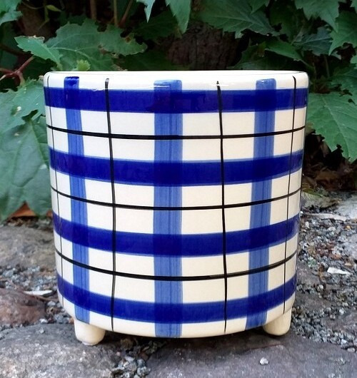 Doniczka Bolesławiec krata walec na nóżkach