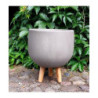 donica betonowa na nóżkach szara