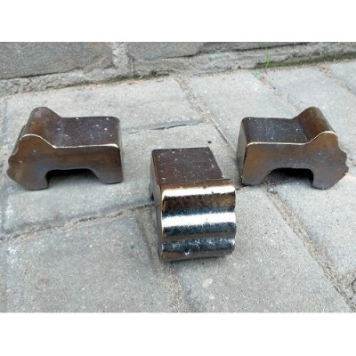 Nóżki ceramiczne brąz