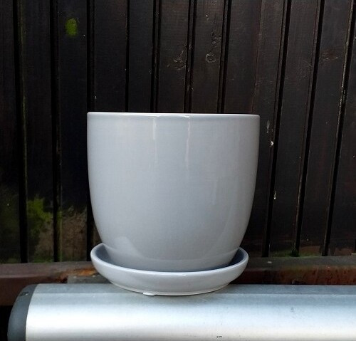 Doniczka klasyczna szara