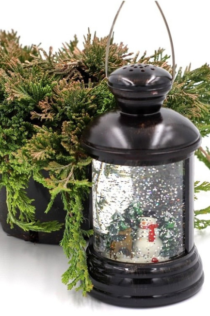 Latarnia LED z brokatowym śniegiem elektryczna