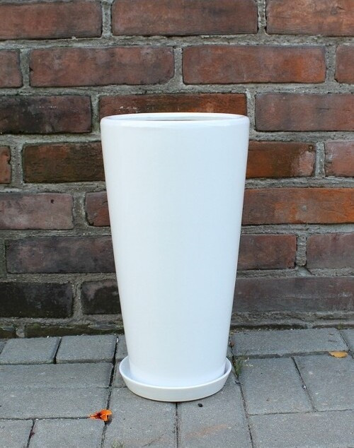 Wazon Junia stożek biały