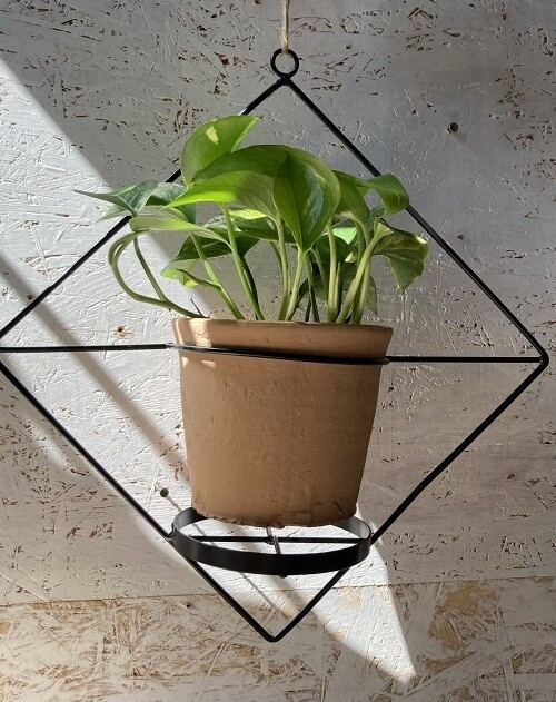Kwietnik wiszący z doniczką MONO jasna terakota