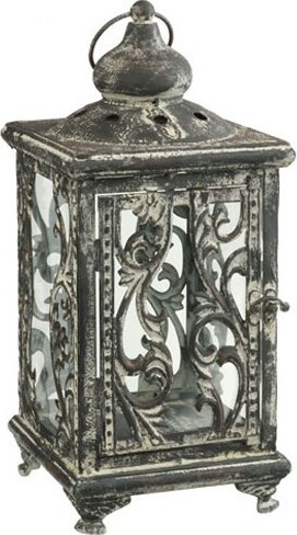 Latarnia metalowa z roślinną ornamentyką