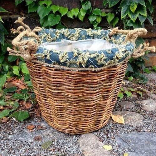 Kosz wiklinowy okrągły z materiałem