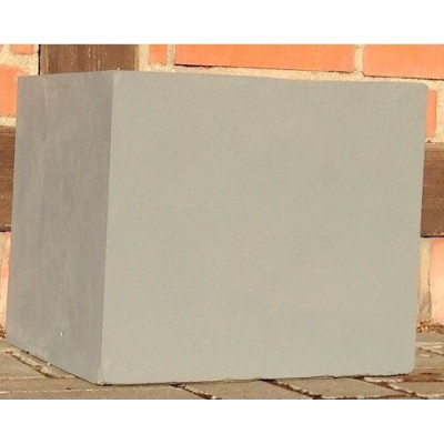 Betonowa donica kwadratowa szara