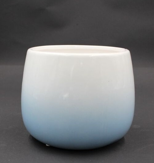 Doniczka Ombre kulista biało-niebieska