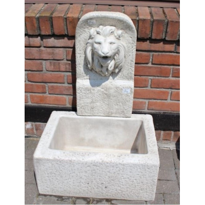 Umywalka ogrodowa wolnostojąca z lwem