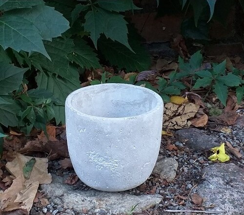Doniczka cementowa okrągła
