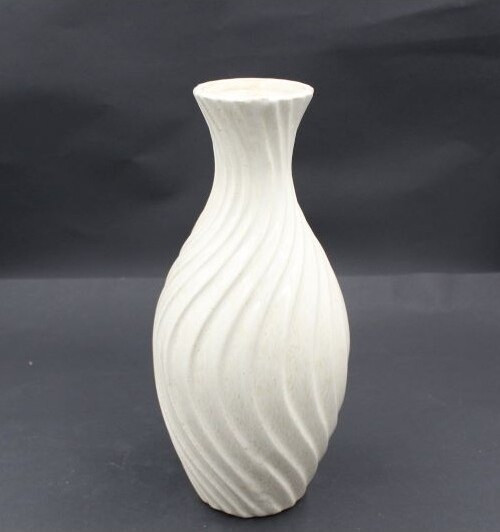 Wazon ceramiczny biały