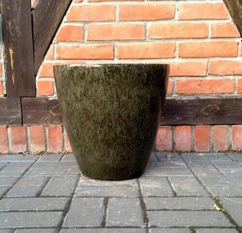 Donica okrągła czarna lakierowana imitująca kamień