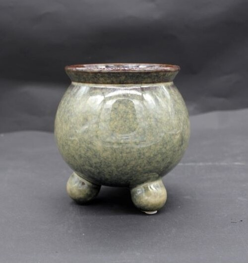 Doniczka Canelo na nóżkach