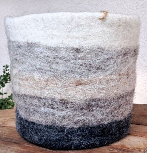 Osłonka filcowa ombre szara