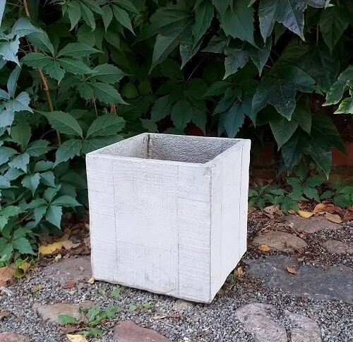 Donica Wood kwadratowa sześcian szary imitujący drewno