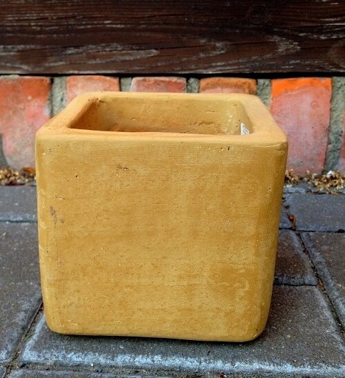 Osłonka ceramiczna matowa sześcian jasnobrązowy