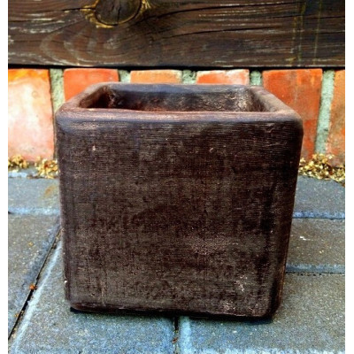 Osłonka ceramiczna matowa sześcian ciemnobrązowy