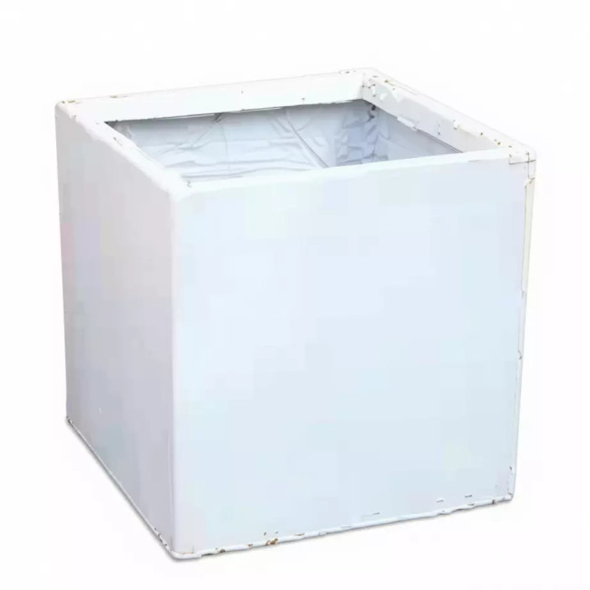 Donica DeeF betonowy sześcian biały