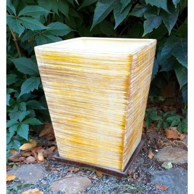 Doniczka kwadratowa żółto-brązowe paski z podstawkiem