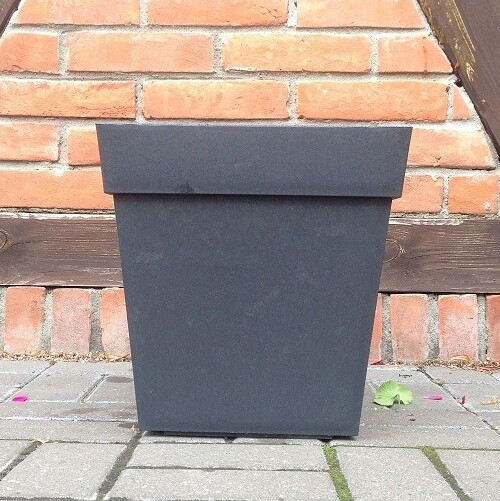 Donica recyklingowa czarny trapez z rantem