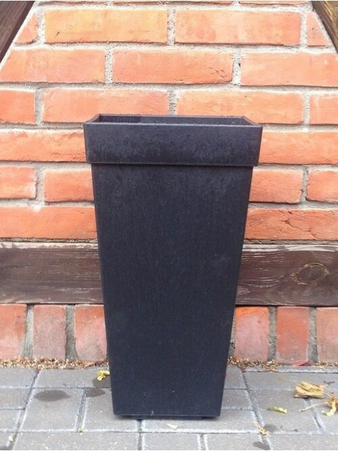 Donica recyklingowa czarny kwadratowy wazon z rantem