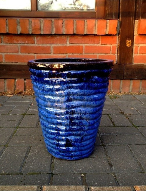 Donica szkliwiona wazon niebieski w prążki