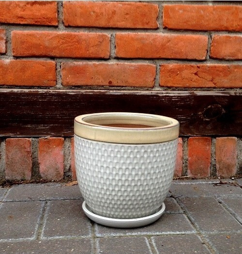 Doniczka kremowa z beżowym rantem